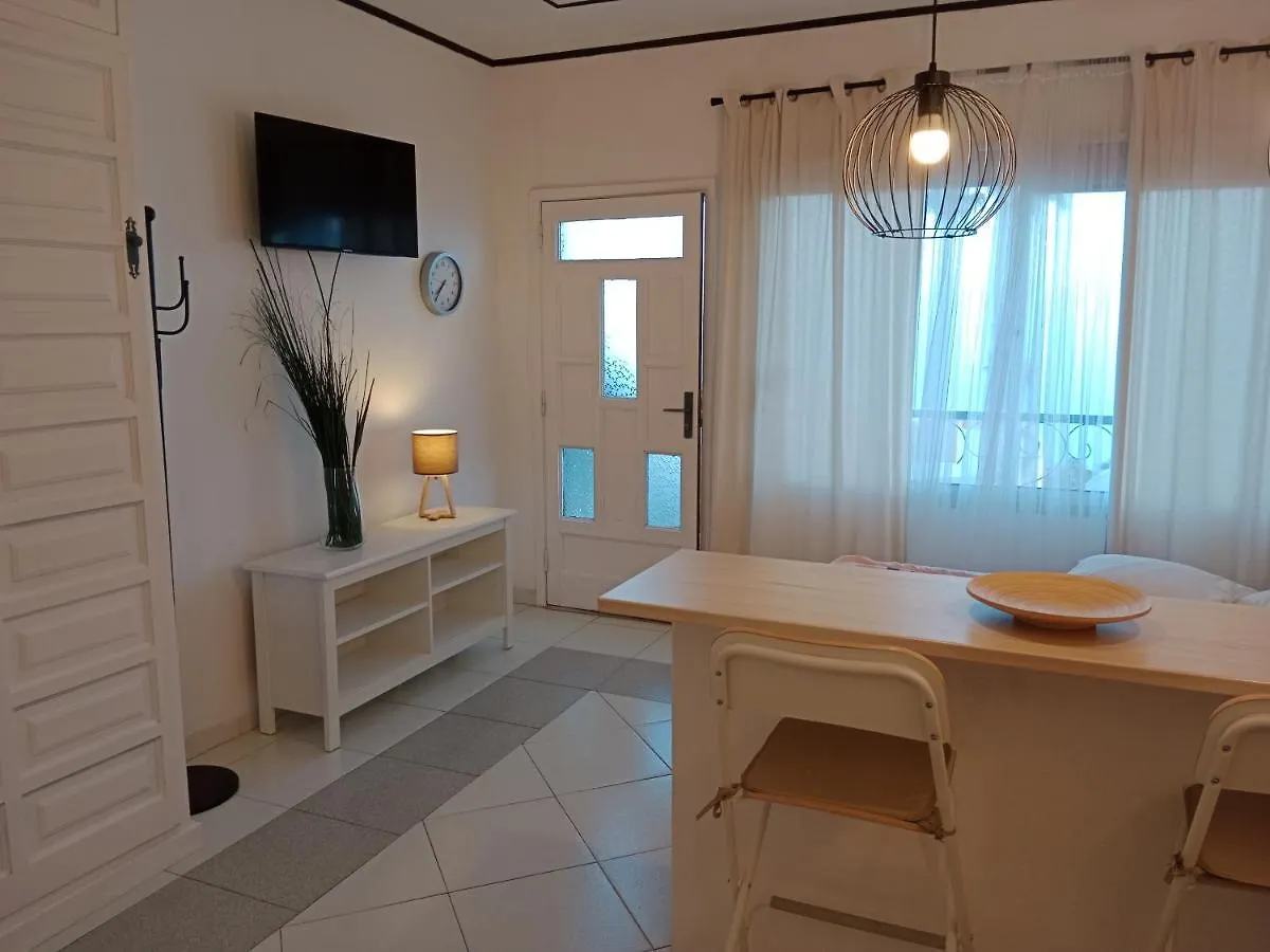 Studio Sea Front View & Pool Apartment Tacoronte 0*,  Spain