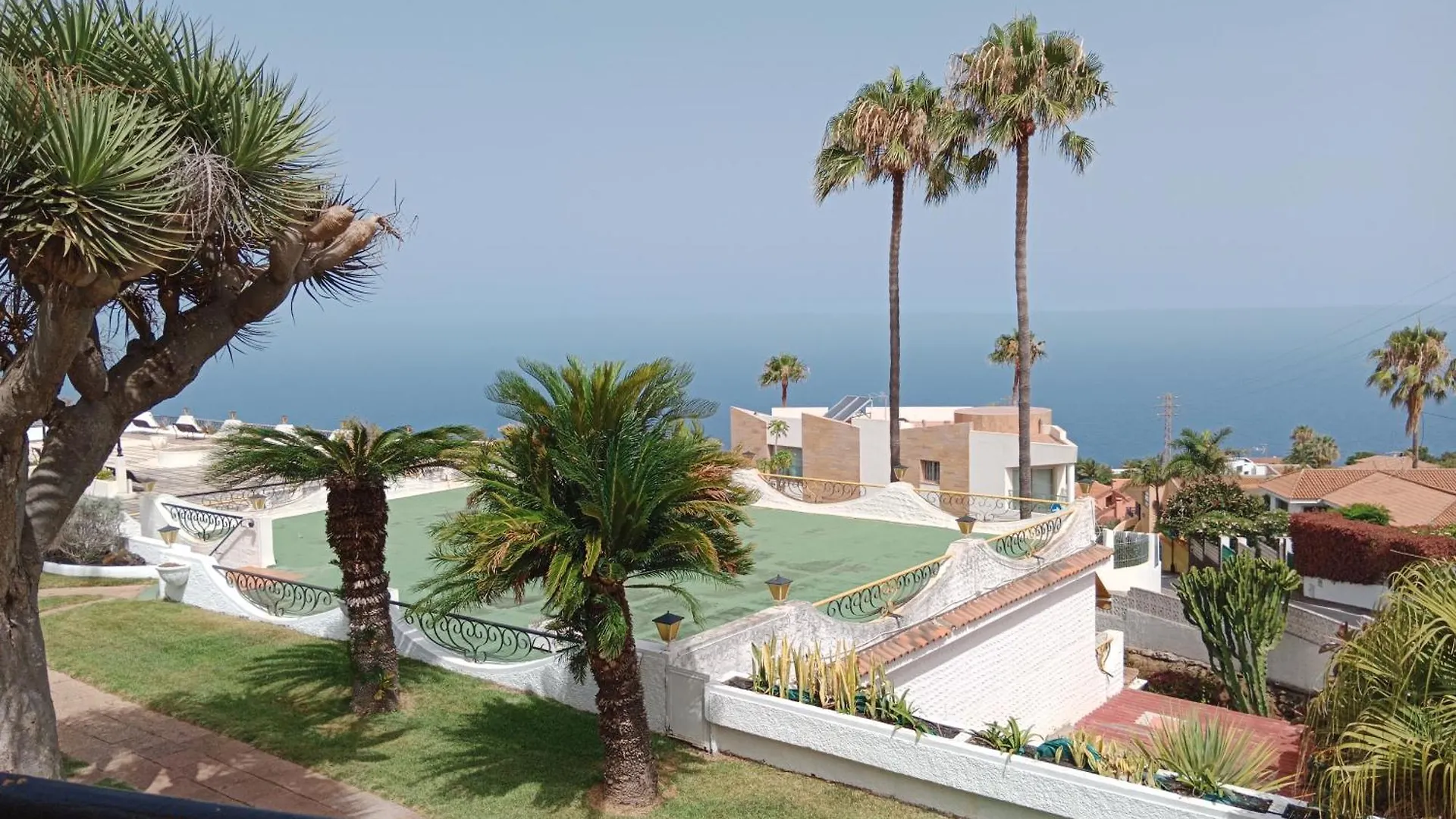 Studio Sea Front View & Pool Apartment Tacoronte Spain